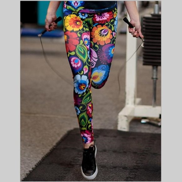 NWT fitness women woman leggings sport folklore flowers long Polish Polska new - Picture 6 of 8